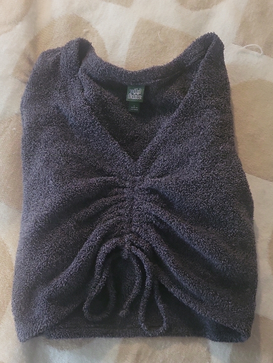 wild fable Tops - Pre-loved! Fuzzy V-Neck Drawstring Cropped Sweater